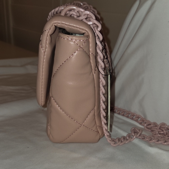 NWT - Badgley Mischka Quilted Blush Shoulder & Hand Bag - Picture 3 of 11